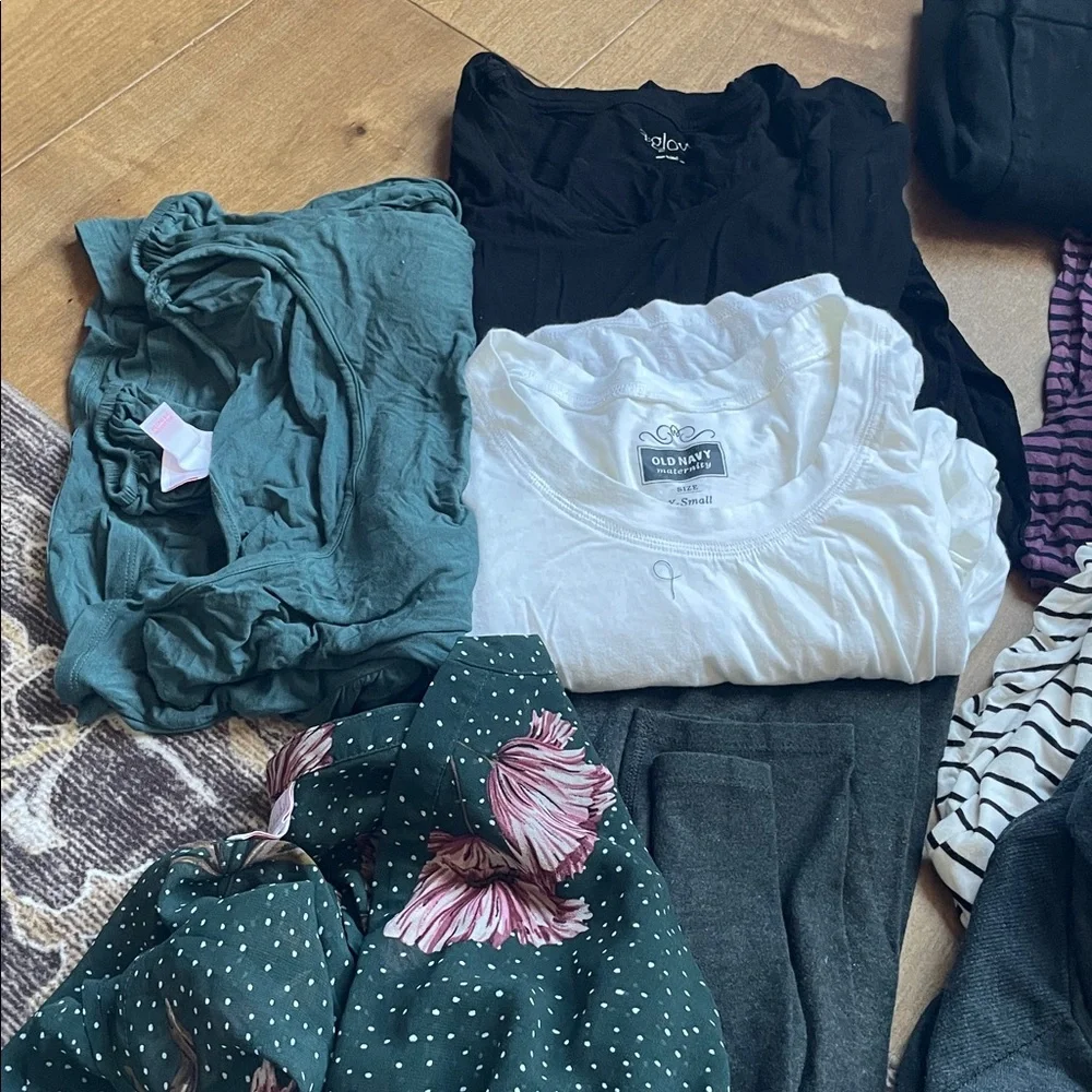 Winter Maternity Lot - Picture 3 of 7